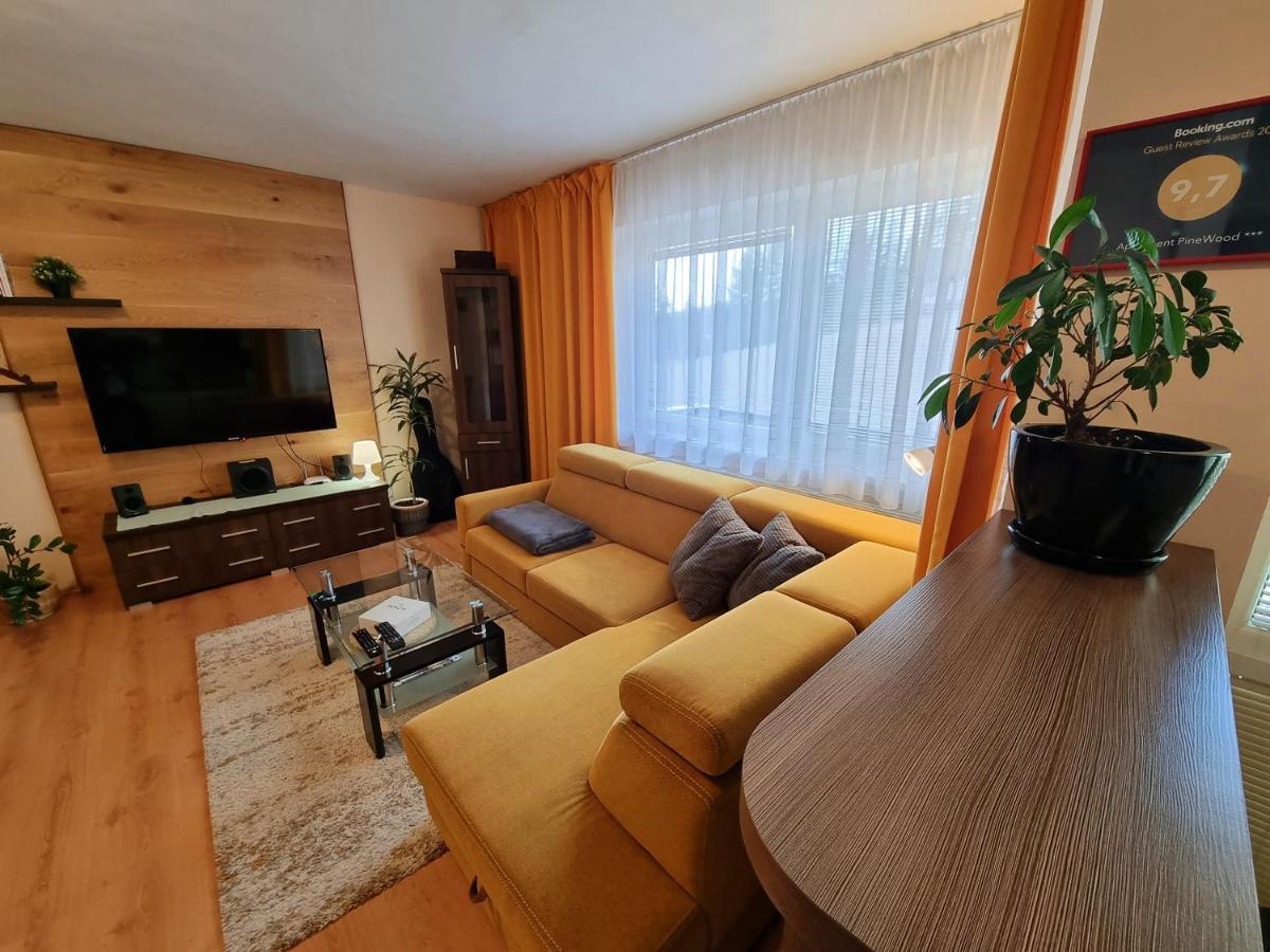 Apartment Pinewood *** Vyšné Ružbachy Exteriör bild
